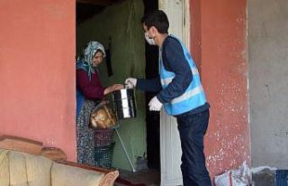 Erdemli Müftülüğünden yaşlıların evlerine...