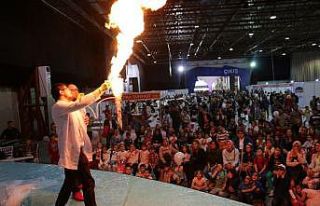 Evde kalan gençler, etkinlik videolarıyla eğlenecek