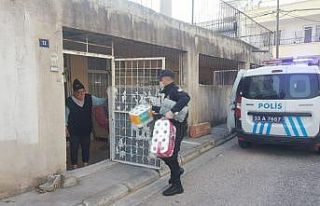 Evinden çıkamayanlara polis desteği