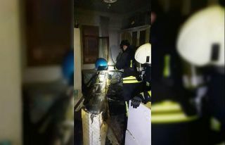 Fethiye‘de elektrikli ısıtıcı evi yaktı