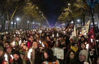 Fransa’da toplanmalara korona virüsü engeli