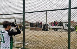 Futbol sevgisi korona virüs dinlemedi