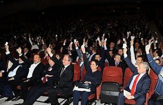 Galatasaray’da genel kurul toplantısı ertelendi