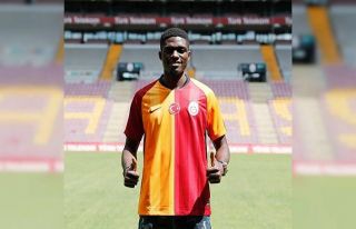 Galatasaraylı futbolcu karantina altında!