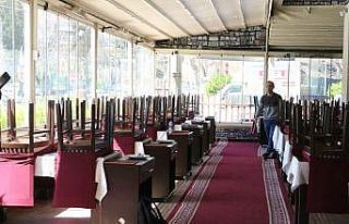 Gastronomi kentinde restoranlar bomboş, paket serviste...