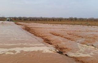 Gaziantep’i Korona virüsten sonra dolu ve sel vurdu