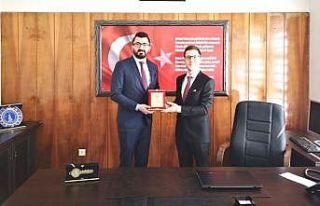 Gediz MYO’da görev değişimi