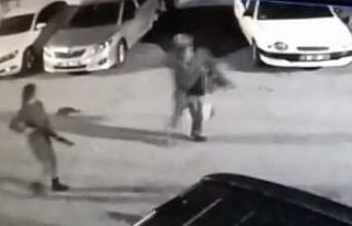 Genç kız, arkadaşını pompalı tüfekle vurdu