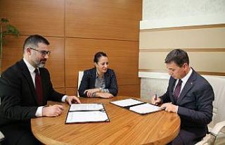 Gölbaşı’na yapılacak 32 derslikli okulun protokolü...