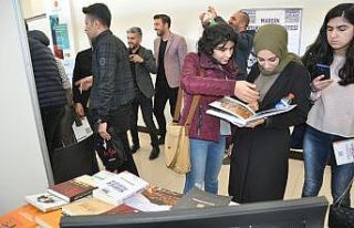 Güneydoğu Bölgesel Kariyer Fuarına Artuklu Üniversitesi...