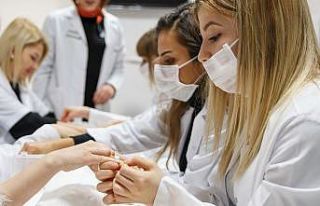 Güzellik salonlarında korona tedbiri