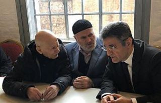 Hanau’daki ırkçı saldırıda oğlunu kaybeden...