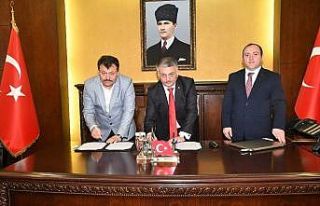 Hayırsever dernekten Göbül’e okul