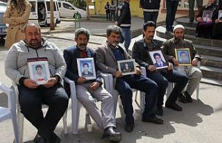 HDP önündeki ailelerin evlat nöbeti 192’nci gününde