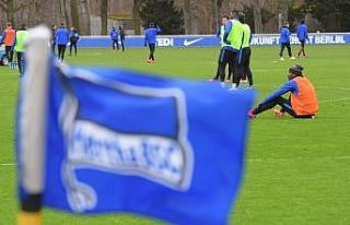 Herhta Berlin’de bir futbolcuda korona virüs görüldü