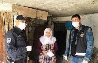 Hisarcık’ta 65 yaş üstü emeklilerin maaşlarını...