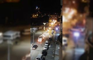 Hizanlılardan sağlık çalışanlarına alkışlı...