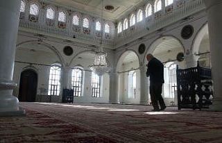 I. Murad yaptırmıştı, 635 yıldır ibadet ediliyor
