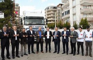 İdlib’e 4 tır dolusu yardım