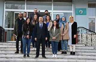 İl Müdürü Çelik, aday öğretmenlerle bir araya...