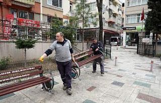 İlkadım’da korona virüsüne karşı banklar söküldü