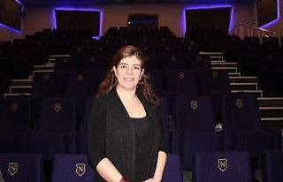 “İmgeler, Haller ve Başka Şeyler” oyunu kadınlar...