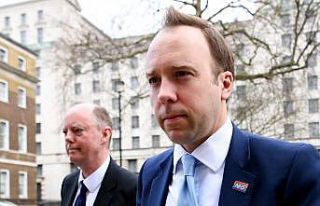 İngiltere Sağlık Bakanı Hancock: "250 bin...