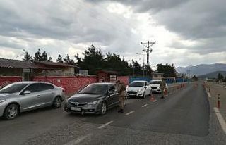 İslahiye’de jandarmadan korona virüs denetimi