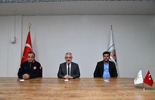 Isparta’da 9 bin 200 sağlık çalışanı halk...