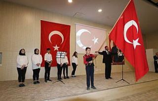 İstiklal Marşı’nın kabulü film ayakta alkışlandı