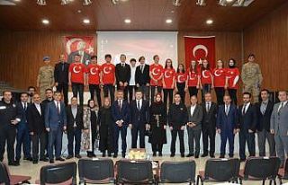 İstiklal Marşı’nın kabulü kutlandı