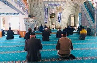 İstiklal Şairi Mehmet Akif Ersoy dualarla anıldı