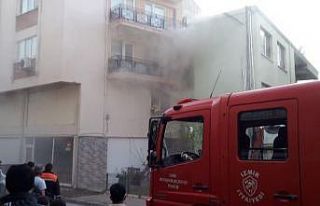 İzmir’de depo yangını