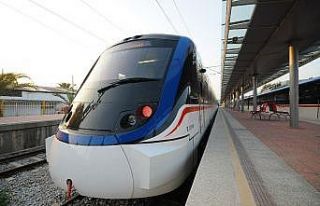 İzmir’de toplu taşıma kullanımı hafta sonu...