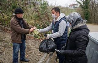 İzmit Belediyesi’nden yaşlılara yardım eli