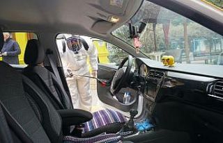 İzmit’teki eczaneler ve taksiler dezenfekte edildi