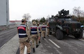 Jandarma ekipleri yaşlı ve hastalar için seferber...