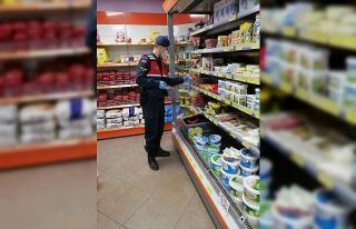 Jandarma ekipleri yaşlılarının ihtiyaçlarını...