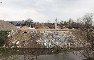 Kaçak moloz döken şirkete 265 bin 467 liralık...