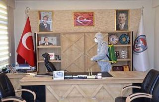 Kamu binaları dezenfekte ediliyor