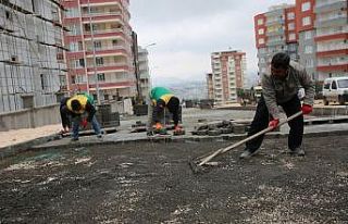 Karaköprü’de yeni yollar parke taşıyla döşendi