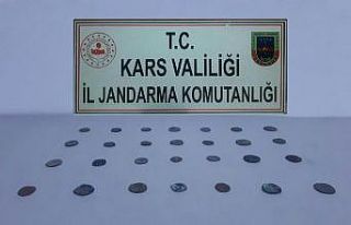 Kars’ta jandarma sikke ele geçirdi