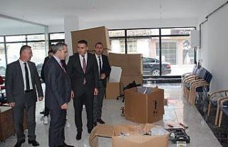 Kaymakam Pişkin Gençlik Merkezinde incelemelerde...