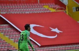 Kayserispor kalecisi Lung: “Savaşmaya devam”