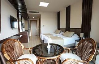 Kepez sosyal tesislerinin kapılarını sağlık çalışanlarına...