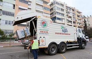 Kepez’in sokaklarında Korona virüs temizliği