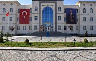 Kırıkkale Valiliğinden İspanya’dan dönen grup...