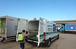 Kırıkkale’de servis ve cenaze araçları dezenfekte...