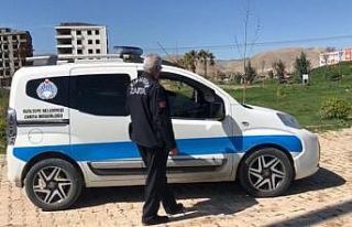 Kızıltepe polisi vatandaşları Türkçe ve Kürtçe...