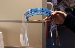 Kocaeli Bilim Merkezi’nde 3D koronavirüs maskesi...